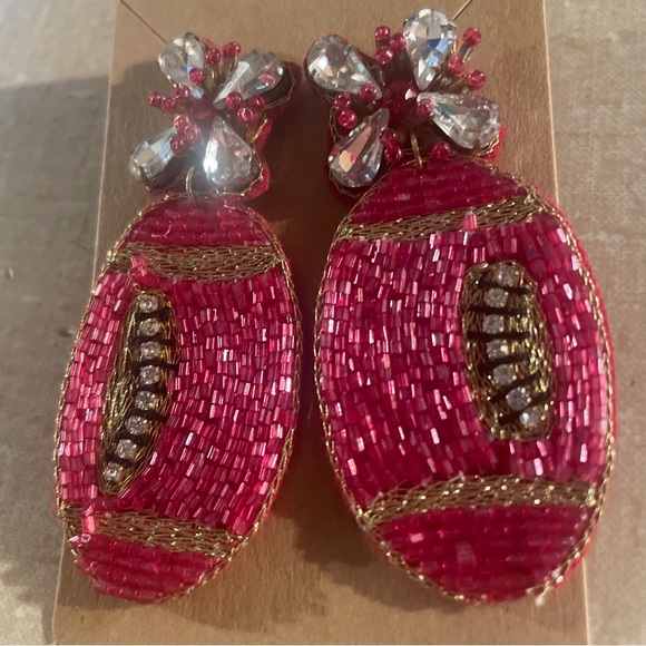 SPORTS FOOTBALL CRIMSON RED DANGLE SEED BEAD FELT BACK EARRINGS - Picture 2 of 3